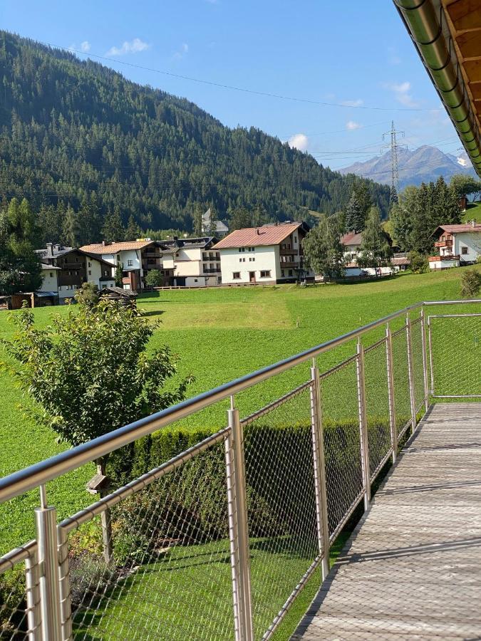 Haus Bergleben Appartement Sankt Anton am Arlberg Buitenkant foto
