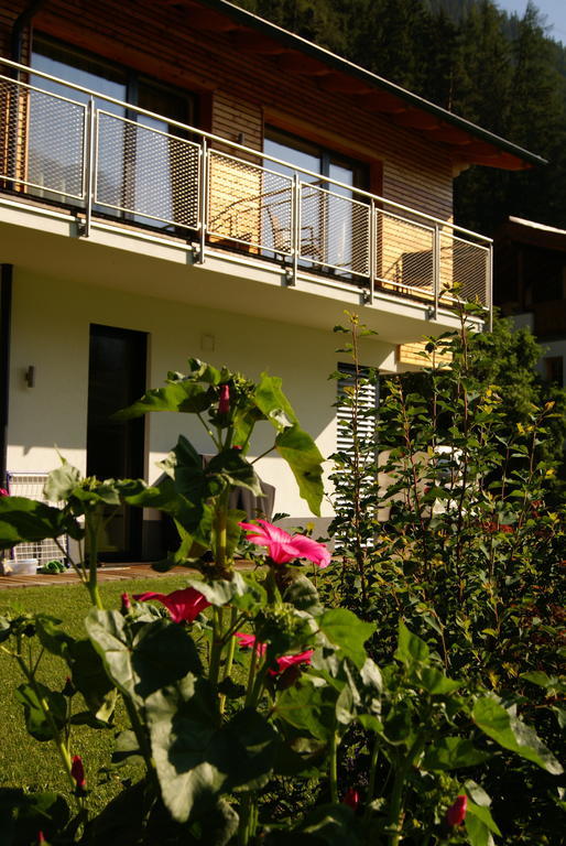 Haus Bergleben Appartement Sankt Anton am Arlberg Kamer foto